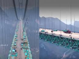 Huajiang Grand Canyon Bridge